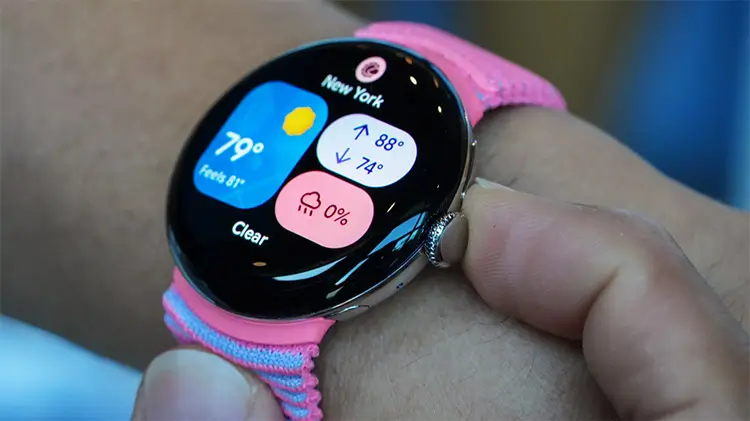 Google Pixel Watch 4 lyfter nivån – större skärm, längre batteritid och snabbare laddning