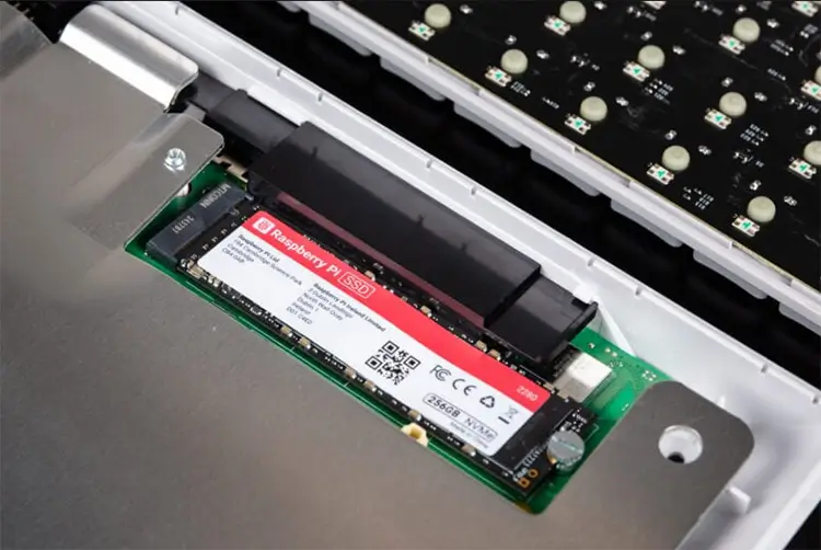 Raspberry Pi 500+ – den ultimata allt-i-ett-PC:n