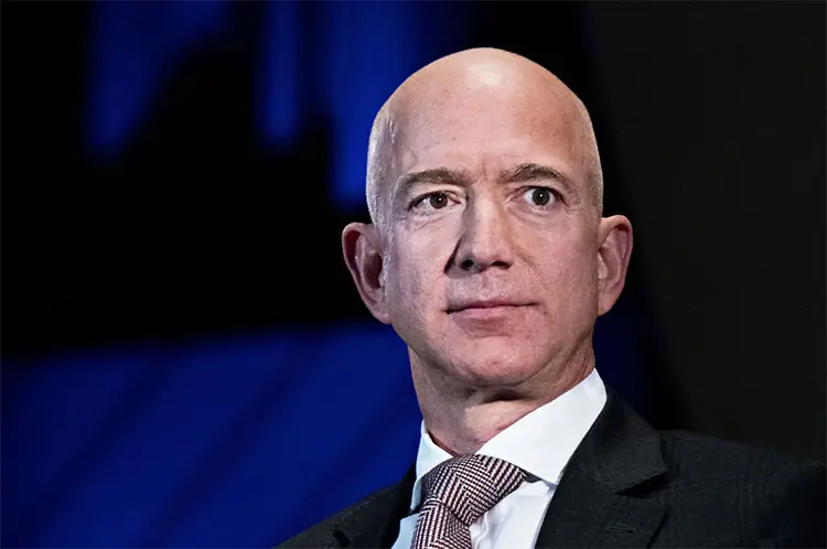 Rymdens nästa erövring: Jeff Bezos tror på datacenter i omloppsbana