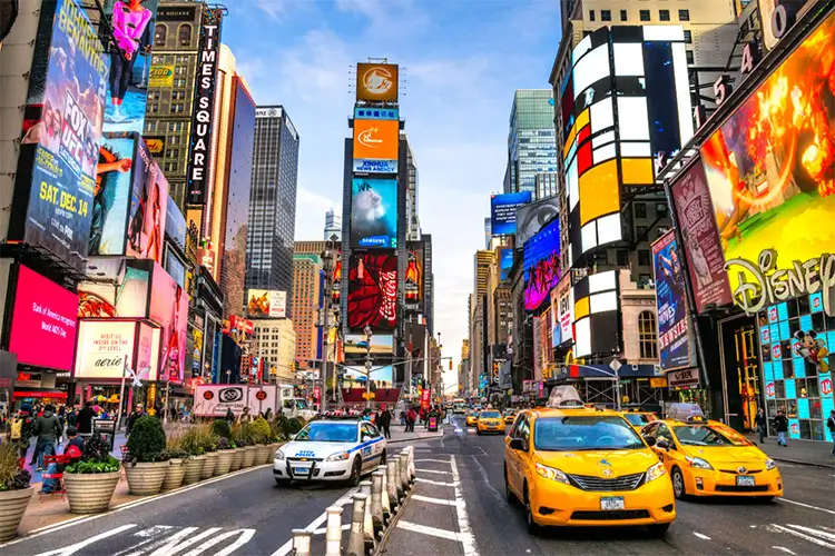 New York stämmer techjättar över ungas psykiska hälsa