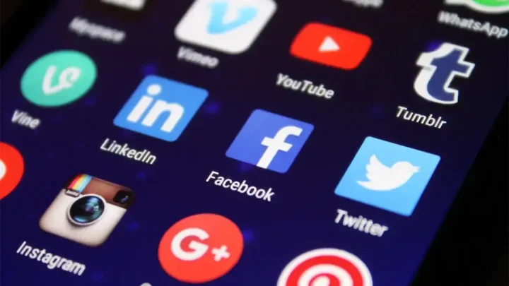Danmark vill förbjuda sociala medier för barn under 15 år